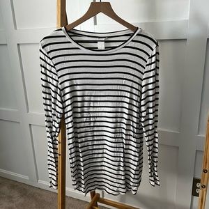 Black & White Striped Cozy Long Sleeve Size Medium
